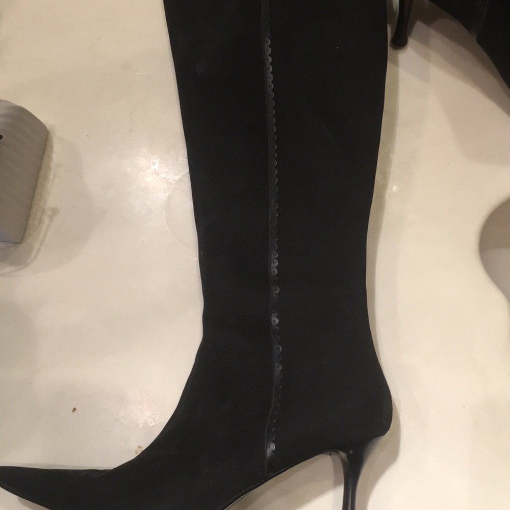 Black suede healed fashion boots 9 1/2 medium